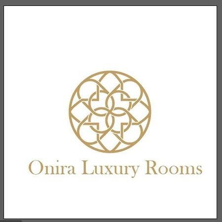 Onira Luxury Rooms Sarande Bagian luar foto